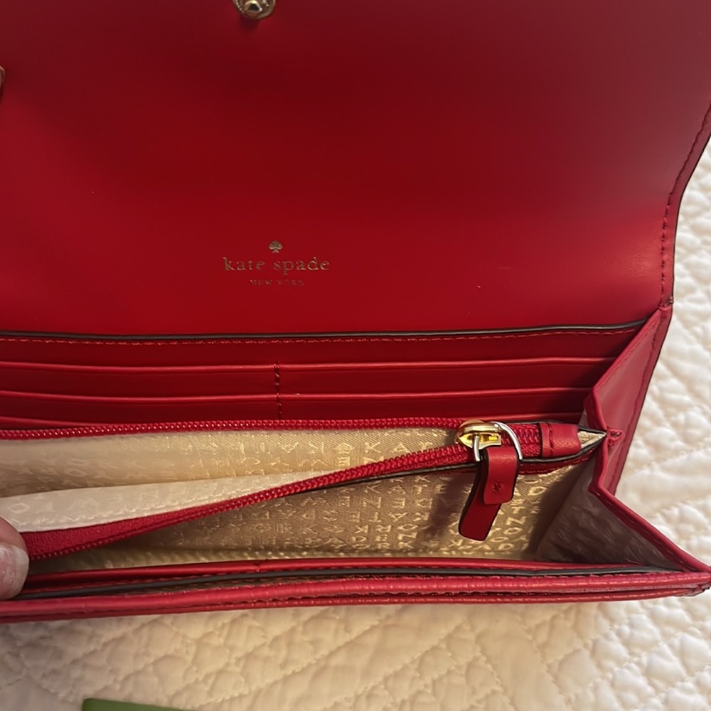 💕💕NWT Kate spade red wallet - Picture 4 of 5